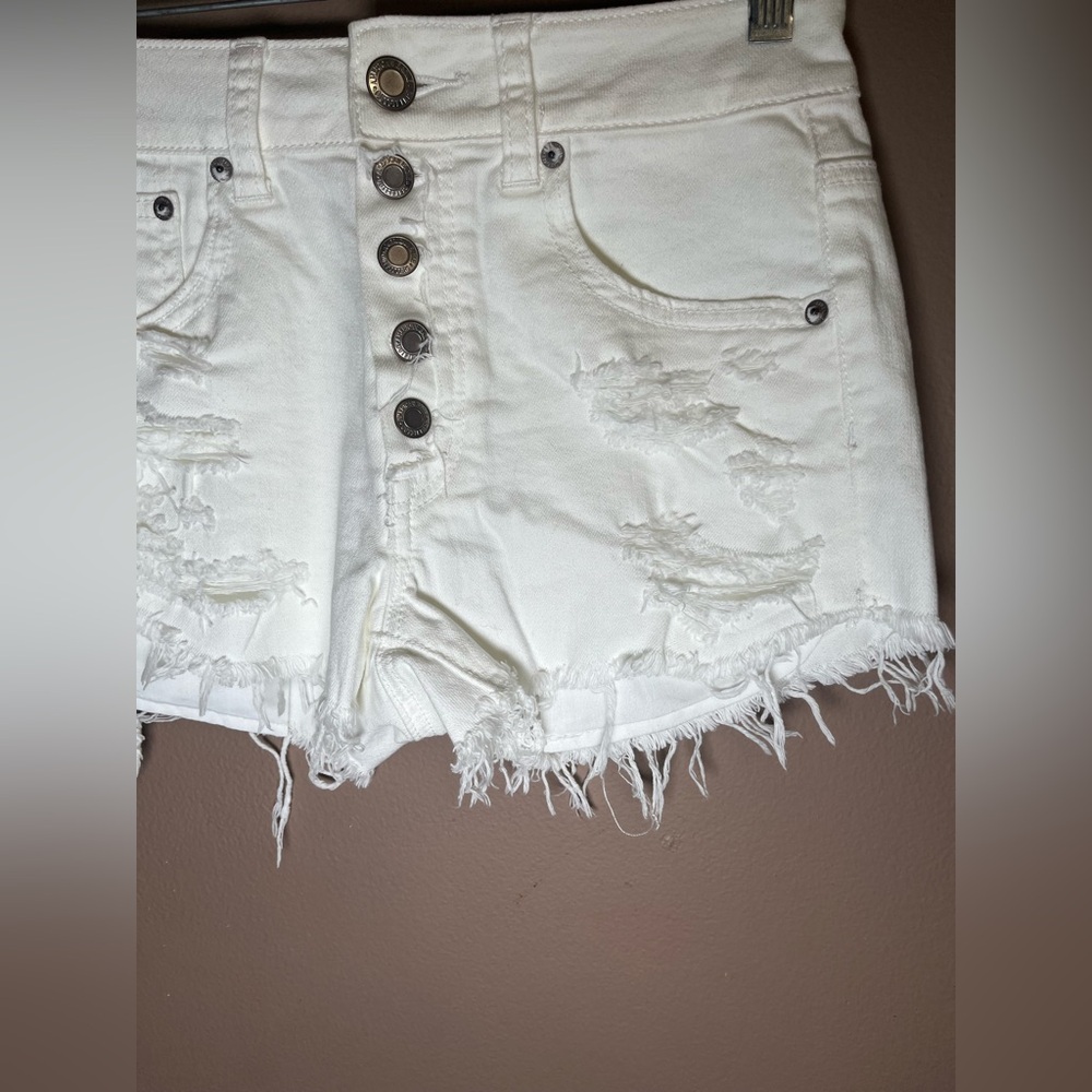 NWT American Eagle Stretch White Jean Shorts Size 4 - Picture 4 of 16